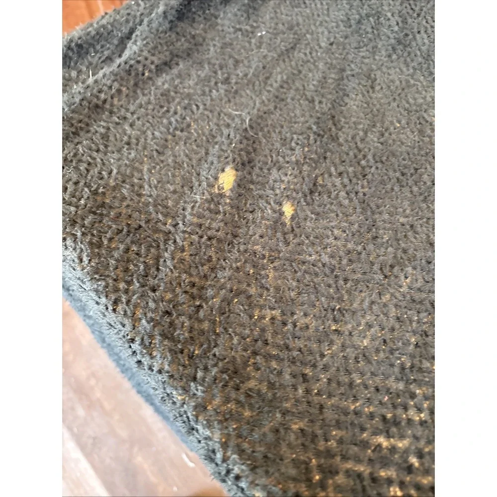 Polartec® Alpha direct ® Black active insulator fabric 4 Yards Damage